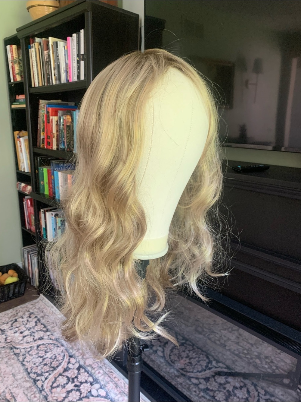Jon Renau Top Smart Wavy Topper. 18” Malibu Blonde